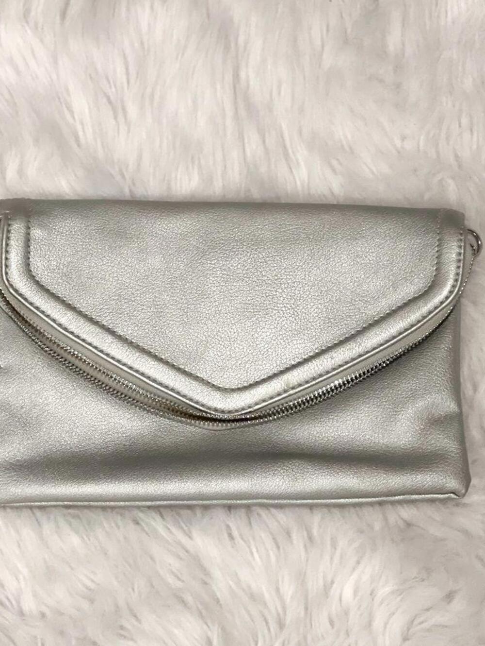 ZIPPER CLUTCH SILVER